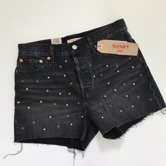 Levi's Pants - Levi’s High Rise Wedgie Short Bling Bling Blk 29